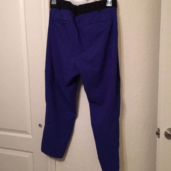 Mid-rise trousers in royal blue - Picture 3 of 4